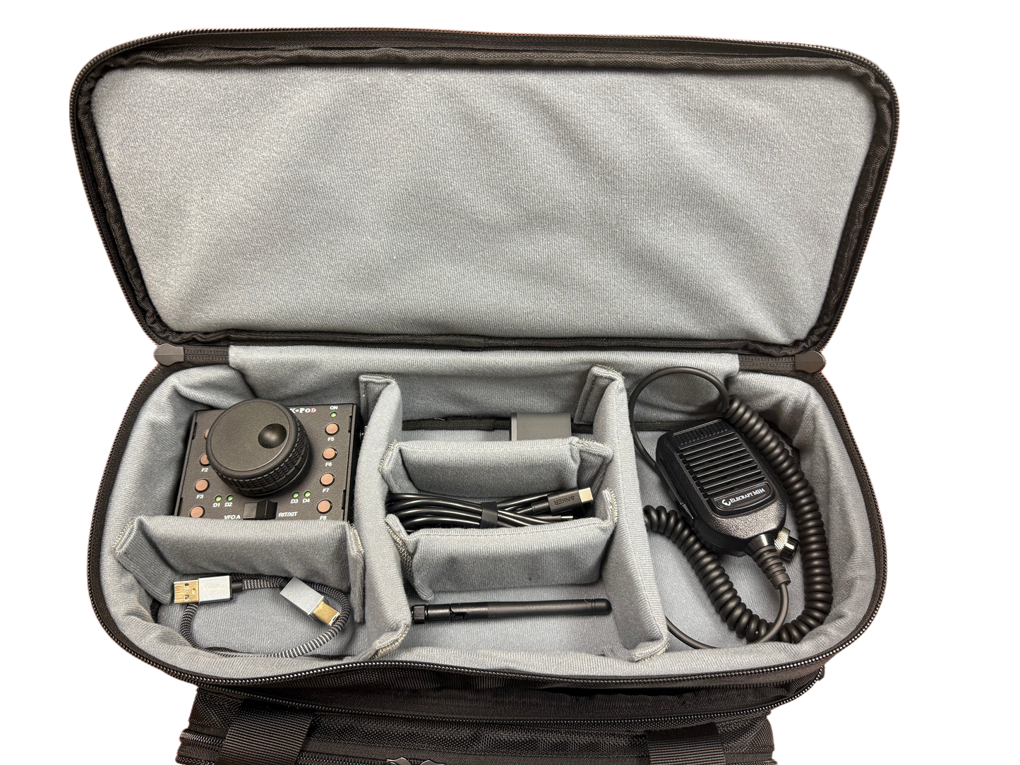 ES90_K4/0 Padded Carrying Case with luggage tag